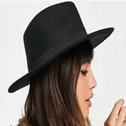 Chapeau