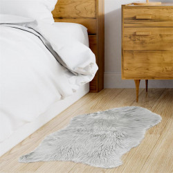 Tapis imitation fourrure gris clair 60x90cm