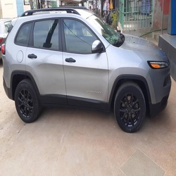 Jeep Cherokee sport