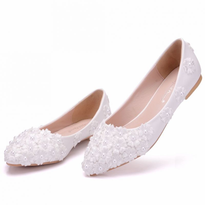 CHAUSSURE DENTELLE