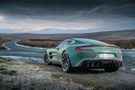 ASTON MARTIN ONE-77