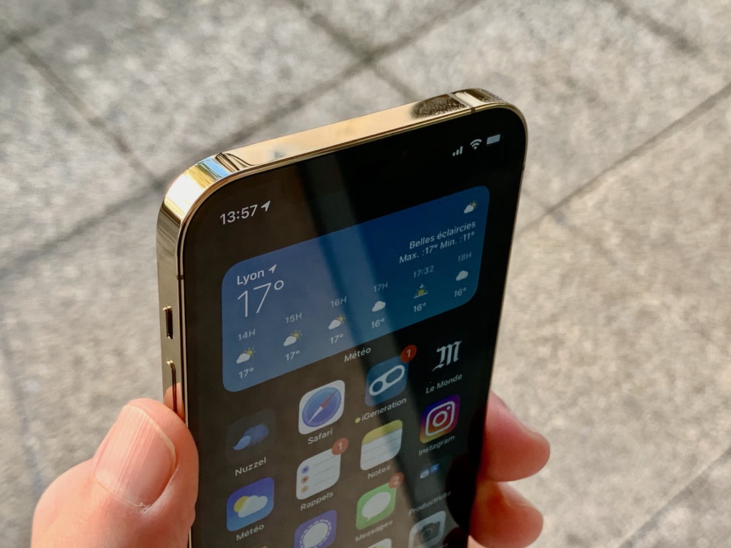 IPhone 12