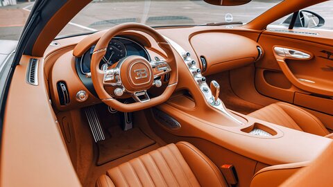 BUGATTI VEYRON