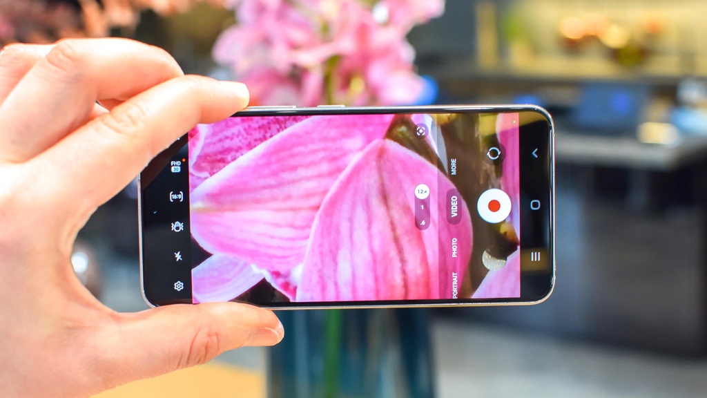 galaxy s22