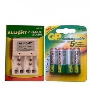 Gp 4 Piles Rechargeable  Avec Un Chargeur-vert