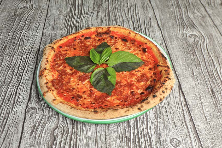 Pizza margherita