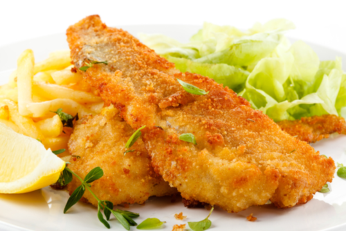 Batonnet de poissons pané et frites