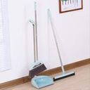 Balai de nettoyage + Pelle