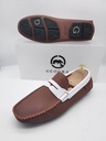 mocassin